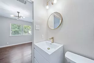 6205 Waycross Dr, Austin, TX 78745 - Photo 36