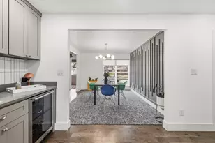 9421 Spring Hollow Dr, Austin, TX 78750 - Photo 12