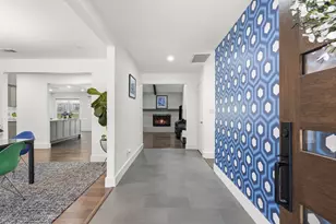 9421 Spring Hollow Dr, Austin, TX 78750 - Photo 4