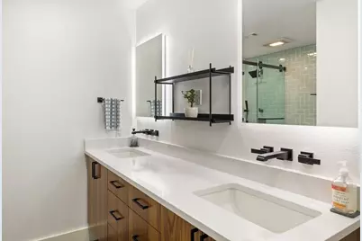 9421 Spring Hollow Drive, Austin, TX 78750 - Photo 32