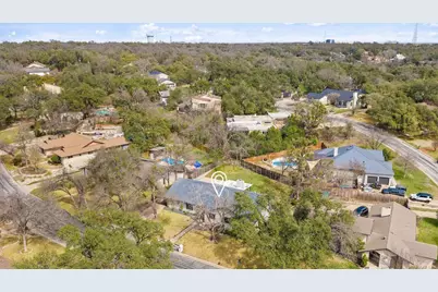 9421 Spring Hollow Drive, Austin, TX 78750 - Photo 2