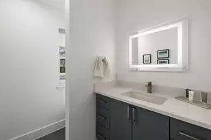 9421 Spring Hollow Dr, Austin, TX 78750 - Photo 20