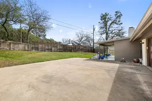 9421 Spring Hollow Dr, Austin, TX 78750 - Photo 38