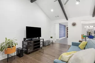 9421 Spring Hollow Dr, Austin, TX 78750 - Photo 16