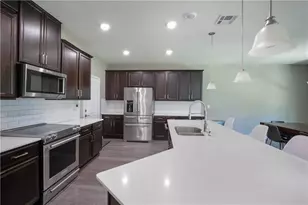 7413 Groundhog Wy, Austin, TX 78744 - Photo 20