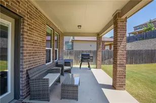 7413 Groundhog Wy, Austin, TX 78744 - Photo 38