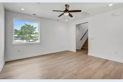 4127 E 12th Street #5, Austin, TX 78721 - Photo 12