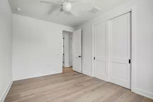 4127 E 12th St, Austin, TX 78721 - Photo 24