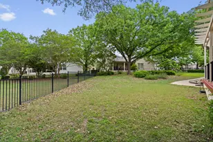 106 Swallowtail Cir, Georgetown, TX 78633 - Photo 36