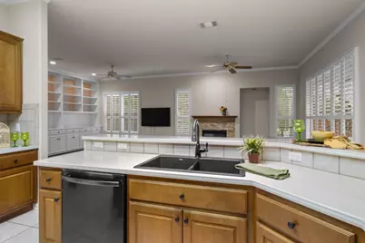 106 Swallowtail Circle, Georgetown, TX 78633 - Photo 18