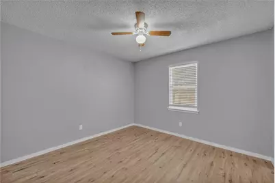 309 E Dean Avenue, Killeen, TX 76541 - Photo 4