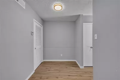 309 E Dean Avenue, Killeen, TX 76541 - Photo 18