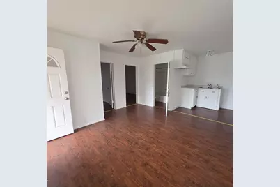 100 N 1st Street #C, Thorndale, TX 76577 - Photo 4