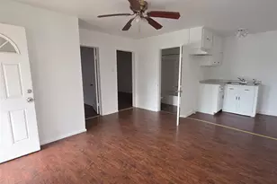 100 N 1st St, Thorndale, TX 76577 - Photo 4