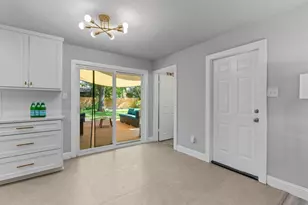 3112 Val Dr, Austin, TX 78723 - Photo 6