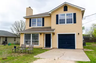 123 Kawainui Ln, Bastrop, TX 78602 - Photo 2