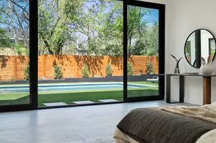 1702 W 30th St, Austin, TX 78703 - Photo 10