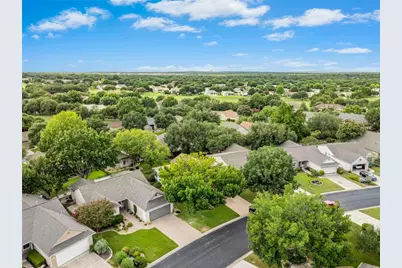 113 Coreopsis Way, Georgetown, TX 78633 - Photo 2
