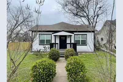 501 N Doak Street, Taylor, TX 76574 - Photo 1