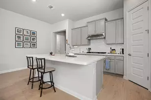 8405 Hubble Walk, Austin, TX 78744 - Photo 4