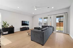 8405 Hubble Walk, Austin, TX 78744 - Photo 10