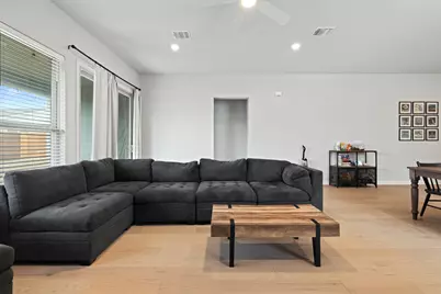 8405 Hubble Walk, Austin, TX 78744 - Photo 14