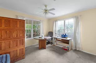 208 Oak St, Burnet, TX 78611 - Photo 12