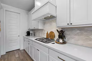 221 Ashmore Ln, Georgetown, TX 78628 - Photo 14