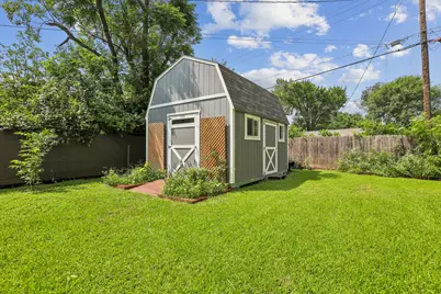 1114 W W 2nd Street, Elgin, TX 78621 - Photo 26