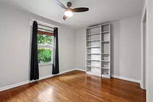 1114 W W 2nd St, Elgin, TX 78621 - Photo 12