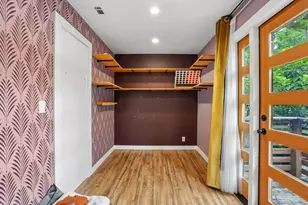 1114 W W 2nd St, Elgin, TX 78621 - Photo 20