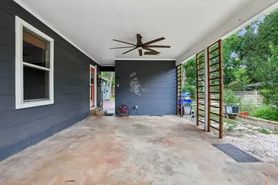 1114 W W 2nd Street, Elgin, TX 78621 - Photo 30