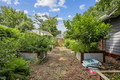 1114 W W 2nd Street, Elgin, TX 78621 - Photo 28