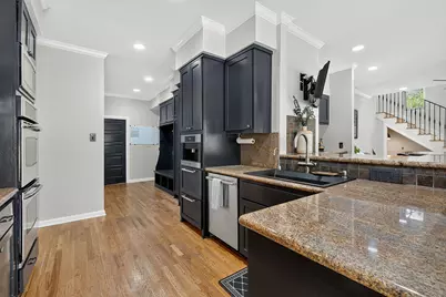 7807 Chimney Corners, Austin, TX 78731 - Photo 10