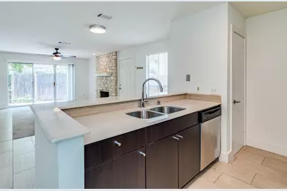 6901 Old Quarry Lane, Austin, TX 78731 - Photo 10