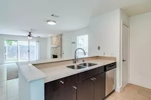 6901 Old Quarry Ln, Austin, TX 78731 - Photo 10