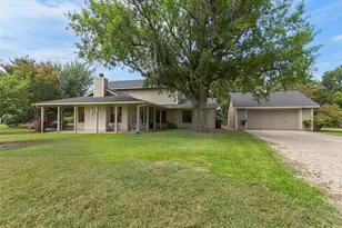 31 Fairview Dr, Round Rock, TX 78665 - Photo 2