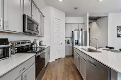 308 Barton Run Drive, Georgetown, TX 78628 - Photo 8