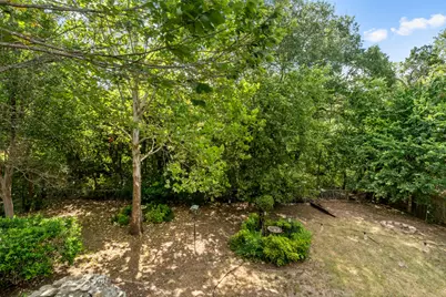 11809 Eubank Drive, Austin, TX 78758 - Photo 6