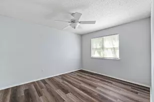 11809 Eubank Dr, Austin, TX 78758 - Photo 4