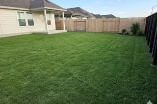 104 Bankside Dr, Hutto, TX 78634 - Photo 24