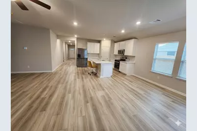 104 Bankside Drive, Hutto, TX 78634 - Photo 8