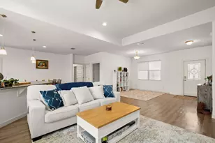 125 Naalehu Ct, Bastrop, TX 78602 - Photo 6