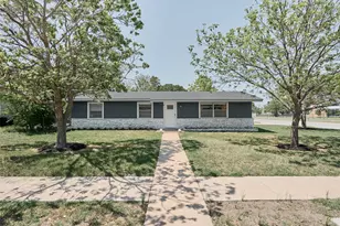 7706 Delafield Ln, Austin, TX 78752 - Photo 4