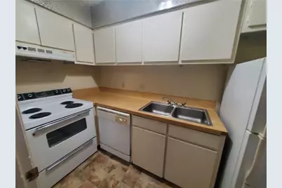 3000 Guadalupe Street #305, Austin, TX 78705 - Photo 4