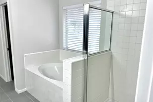 6400 La Carman Ln, Austin, TX 78749 - Photo 14