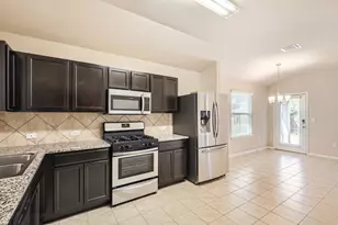 2108 Langdale Ln, Austin, TX 78754 - Photo 4