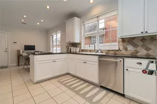 4010 Long Champ Dr, Austin, TX 78746 - Photo 6