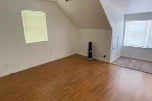 208 Medina St, Austin, TX 78702 - Photo 12