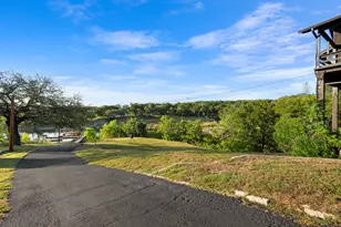 21106 Lakeshore Dr, Lago Vista, TX 78645 - Photo 36